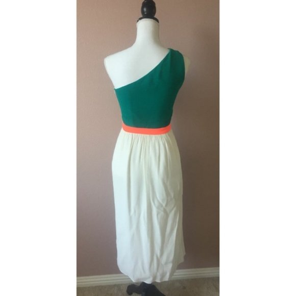 Camilla and Marc Colorblock Howling Dress - Picture 4 of 7